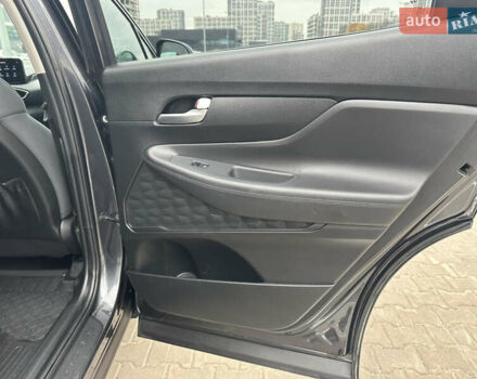 Серый Хендай Санта Фе, объемом двигателя 2.5 л и пробегом 17 тыс. км за 31500 $, фото 20 на Automoto.ua