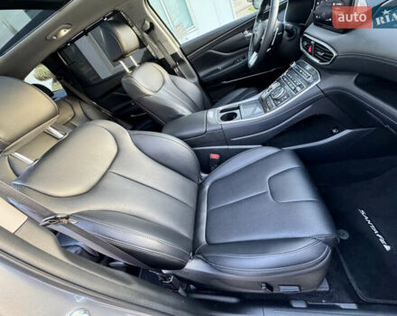 Серый Хендай Санта Фе, объемом двигателя 1.6 л и пробегом 51 тыс. км за 37900 $, фото 16 на Automoto.ua