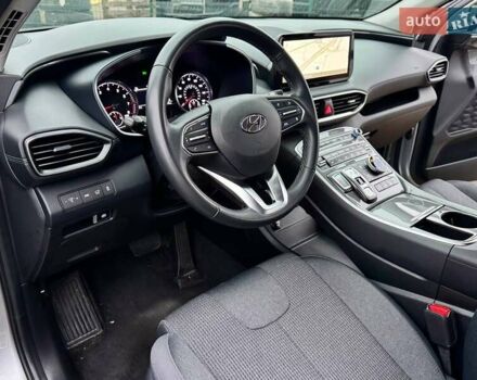 Серый Хендай Санта Фе, объемом двигателя 2.5 л и пробегом 68 тыс. км за 27800 $, фото 18 на Automoto.ua