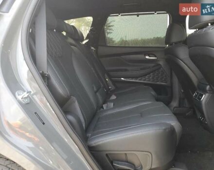 Сірий Хендай Санта Фе, об'ємом двигуна 2.5 л та пробігом 2 тис. км за 15248 $, фото 8 на Automoto.ua