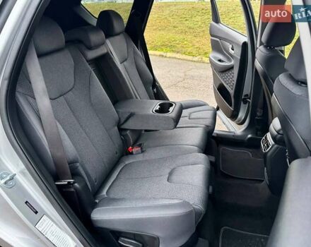 Серый Хендай Санта Фе, объемом двигателя 2.5 л и пробегом 68 тыс. км за 27800 $, фото 24 на Automoto.ua