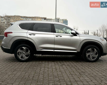 Серый Хендай Санта Фе, объемом двигателя 2.5 л и пробегом 63 тыс. км за 28900 $, фото 6 на Automoto.ua