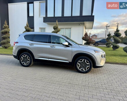 Серый Хендай Санта Фе, объемом двигателя 1.6 л и пробегом 51 тыс. км за 37900 $, фото 7 на Automoto.ua