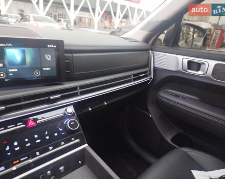 Серый Хендай Санта Фе, объемом двигателя 2.5 л и пробегом 8 тыс. км за 36500 $, фото 17 на Automoto.ua