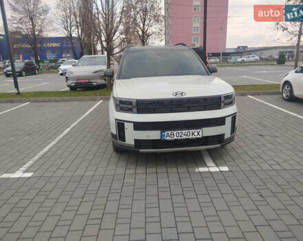 Серый Хендай Санта Фе, объемом двигателя 2.5 л и пробегом 8 тыс. км за 36500 $, фото 6 на Automoto.ua