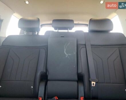 Серый Хендай Санта Фе, объемом двигателя 2.5 л и пробегом 32 тыс. км за 15500 $, фото 9 на Automoto.ua