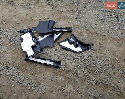 Серый Хендай Санта Фе, объемом двигателя 2.5 л и пробегом 24 тыс. км за 14000 $, фото 12 на Automoto.ua