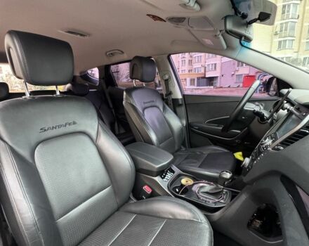 Серый Хендай Санта Фе, объемом двигателя 2.2 л и пробегом 158 тыс. км за 17000 $, фото 14 на Automoto.ua