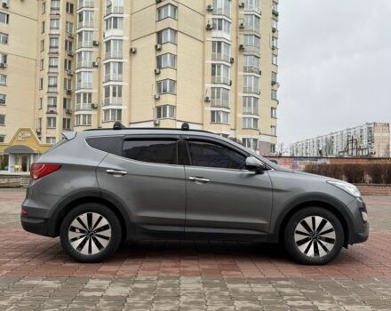 Серый Хендай Санта Фе, объемом двигателя 2.2 л и пробегом 158 тыс. км за 17000 $, фото 6 на Automoto.ua