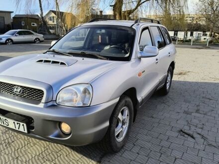 Хендай Санта Фе 2001 в Чернигове на Automoto.ua Серый Хендай Санта Фе, объемом двигателя 0 л и пробегом 270 тыс. км за 3000 $, фото 1 на Automoto.ua
