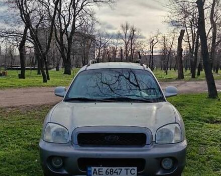 Сірий Хендай Санта Фе, об'ємом двигуна 2.35 л та пробігом 330 тис. км за 4500 $, фото 1 на Automoto.ua