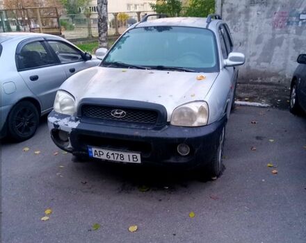 Серый Хендай Санта Фе, объемом двигателя 2 л и пробегом 280 тыс. км за 2500 $, фото 1 на Automoto.ua