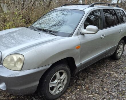 Серый Хендай Санта Фе, объемом двигателя 2 л и пробегом 316 тыс. км за 3801 $, фото 1 на Automoto.ua