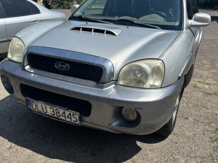 Сірий Хендай Санта Фе, об'ємом двигуна 2 л та пробігом 250 тис. км за 2800 $, фото 1 на Automoto.ua