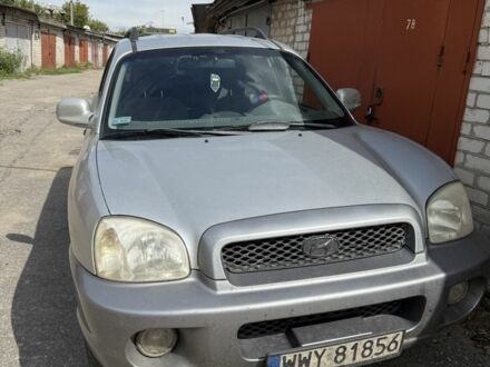 Сірий Хендай Санта Фе, об'ємом двигуна 0 л та пробігом 245 тис. км за 3000 $, фото 1 на Automoto.ua