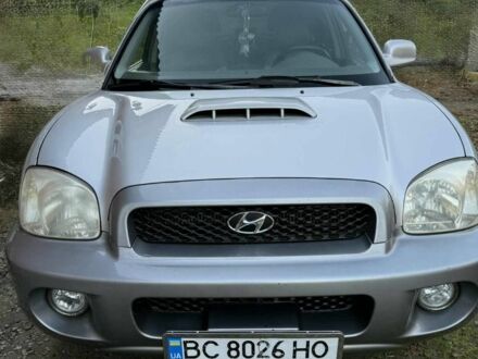 Хендай Санта Фе 2003 в Львове на Automoto.ua Серый Хендай Санта Фе, объемом двигателя 2 л и пробегом 270 тыс. км за 6000 $, фото 1 на Automoto.ua