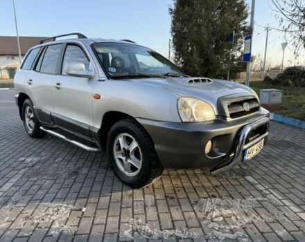 Сірий Хендай Санта Фе, об'ємом двигуна 2 л та пробігом 275 тис. км за 3300 $, фото 1 на Automoto.ua