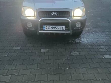 Сірий Хендай Санта Фе, об'ємом двигуна 2 л та пробігом 290 тис. км за 5500 $, фото 1 на Automoto.ua