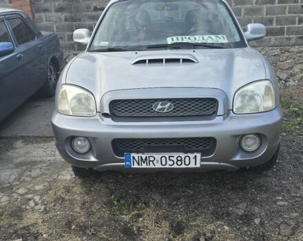 Сірий Хендай Санта Фе, об'ємом двигуна 2 л та пробігом 325 тис. км за 3300 $, фото 1 на Automoto.ua