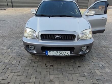 Хендай Санта Фе 2004 в Кривом Роге на Automoto.ua Серый Хендай Санта Фе, объемом двигателя 2 л и пробегом 296 тыс. км за 4000 $, фото 1 на Automoto.ua