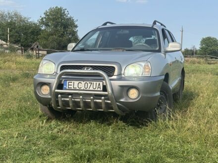 Хендай Санта Фе 2004 в Доброполье на Automoto.ua Серый Хендай Санта Фе, объемом двигателя 2 л и пробегом 295 тыс. км за 3190 $, фото 1 на Automoto.ua