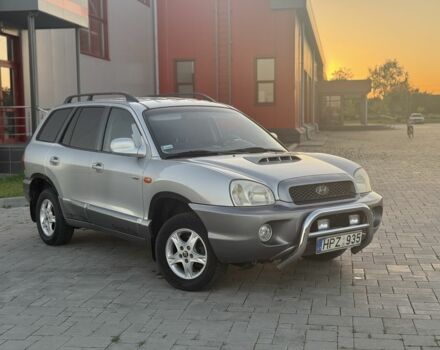 Сірий Хендай Санта Фе, об'ємом двигуна 2 л та пробігом 300 тис. км за 2999 $, фото 1 на Automoto.ua