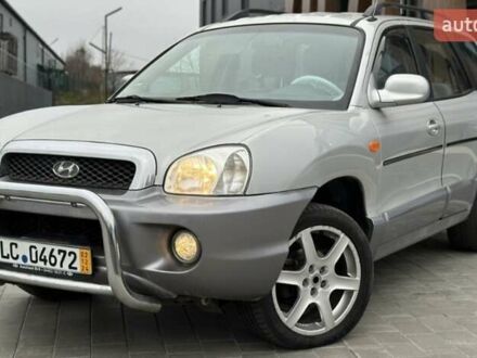Хендай Санта Фе 2005 в Запорожье на Automoto.ua Серый Хендай Санта Фе, объемом двигателя 2.4 л и пробегом 220 тыс. км за 6750 $, фото 1 на Automoto.ua