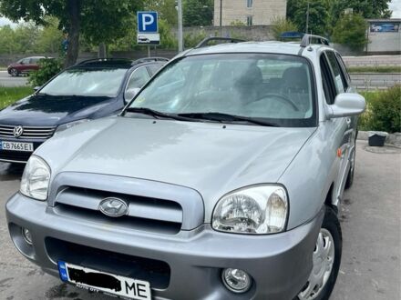 Хендай Санта Фе 2005 в Чернигове на Automoto.ua Серый Хендай Санта Фе, объемом двигателя 2 л и пробегом 240 тыс. км за 3500 $, фото 1 на Automoto.ua