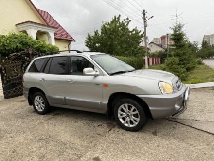 Хендай Санта Фе 2005 в Вараш (Кузнецовск) на Automoto.ua Серый Хендай Санта Фе, объемом двигателя 2 л и пробегом 300 тыс. км за 2600 $, фото 1 на Automoto.ua