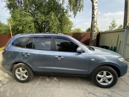 Серый Хендай Санта Фе, объемом двигателя 2.2 л и пробегом 270 тыс. км за 8500 $, фото 1 на Automoto.ua