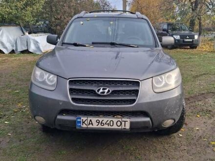 Хендай Санта Фе 2006 в Львове на Automoto.ua Серый Хендай Санта Фе, объемом двигателя 2.2 л и пробегом 297 тыс. км за 5000 $, фото 1 на Automoto.ua