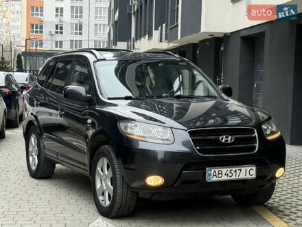 Серый Хендай Санта Фе, объемом двигателя 2.19 л и пробегом 195 тыс. км за 8600 $, фото 1 на Automoto.ua