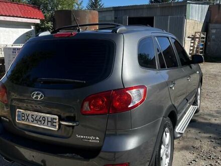 Хендай Санта Фе 2006 в Теофиполь на Automoto.ua Серый Хендай Санта Фе, объемом двигателя 2.19 л и пробегом 325 тыс. км за 8250 $, фото 1 на Automoto.ua