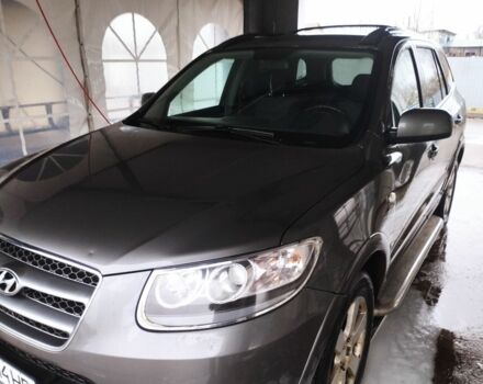 Серый Хендай Санта Фе, объемом двигателя 0 л и пробегом 294 тыс. км за 5700 $, фото 1 на Automoto.ua