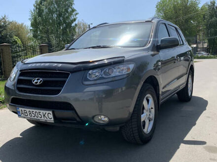 Хендай Санта Фе 2006 в Виннице на Automoto.ua Серый Хендай Санта Фе, объемом двигателя 2.2 л и пробегом 217 тыс. км за 9800 $, фото 1 на Automoto.ua