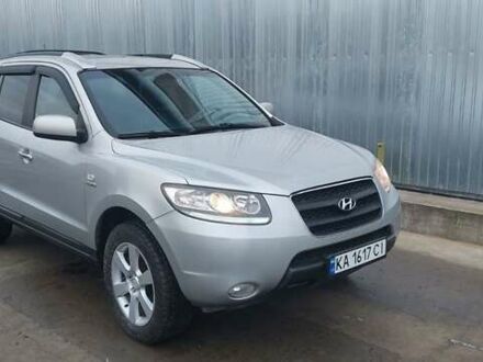 Сірий Хендай Санта Фе, об'ємом двигуна 2.19 л та пробігом 293 тис. км за 9000 $, фото 1 на Automoto.ua