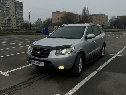 Серый Хендай Санта Фе, объемом двигателя 2.2 л и пробегом 326 тыс. км за 8800 $, фото 1 на Automoto.ua