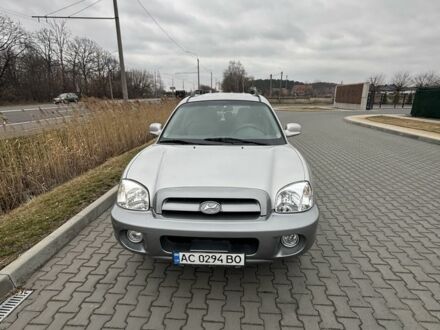 Хендай Санта Фе 2006 у Луцьку на Automoto.ua Сірий Хендай Санта Фе, об'ємом двигуна 2 л та пробігом 269 тис. км за 5200 $, фото 1 на Automoto.ua