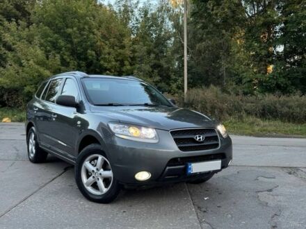 Хендай Санта Фе 2006 в Львове на Automoto.ua Серый Хендай Санта Фе, объемом двигателя 2.2 л и пробегом 320 тыс. км за 10000 $, фото 1 на Automoto.ua