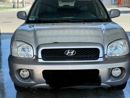Сірий Хендай Санта Фе, об'ємом двигуна 2 л та пробігом 250 тис. км за 3150 $, фото 1 на Automoto.ua