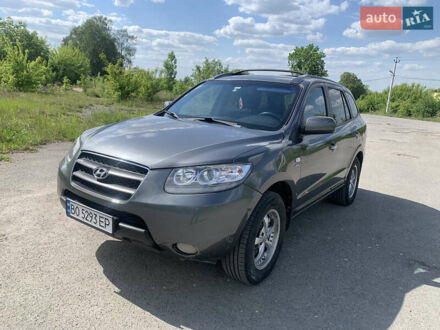 Хендай Санта Фе 2006 в Волочиске на Automoto.ua Серый Хендай Санта Фе, объемом двигателя 2.2 л и пробегом 250 тыс. км за 9700 $, фото 1 на Automoto.ua
