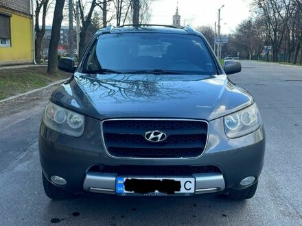 Сірий Хендай Санта Фе, об'ємом двигуна 2.2 л та пробігом 258 тис. км за 5500 $, фото 1 на Automoto.ua