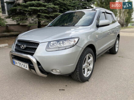 Хендай Санта Фе 2006 у Миколаєві на Automoto.ua Сірий Хендай Санта Фе, об'ємом двигуна 2.2 л та пробігом 229 тис. км за 8800 $, фото 1 на Automoto.ua
