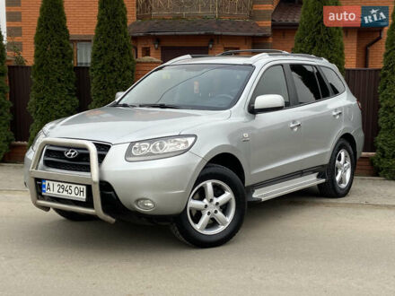 Серый Хендай Санта Фе, объемом двигателя 2.19 л и пробегом 189 тыс. км за 7950 $, фото 1 на Automoto.ua