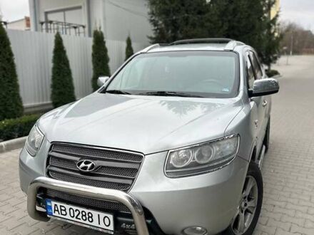 Сірий Хендай Санта Фе, об'ємом двигуна 2.19 л та пробігом 233 тис. км за 8900 $, фото 1 на Automoto.ua