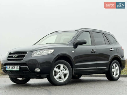 Сірий Хендай Санта Фе, об'ємом двигуна 2.2 л та пробігом 232 тис. км за 10555 $, фото 1 на Automoto.ua