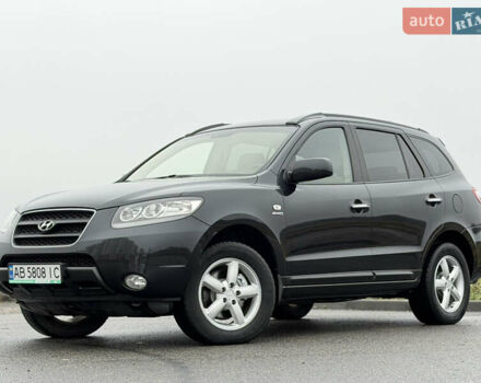 Сірий Хендай Санта Фе, об'ємом двигуна 2.2 л та пробігом 232 тис. км за 10555 $, фото 1 на Automoto.ua