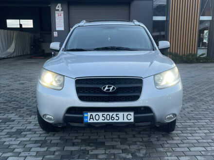 Сірий Хендай Санта Фе, об'ємом двигуна 2.2 л та пробігом 280 тис. км за 8200 $, фото 1 на Automoto.ua