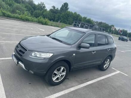 Хендай Санта Фе 2007 в Краматорске на Automoto.ua Серый Хендай Санта Фе, объемом двигателя 0 л и пробегом 315 тыс. км за 6800 $, фото 1 на Automoto.ua