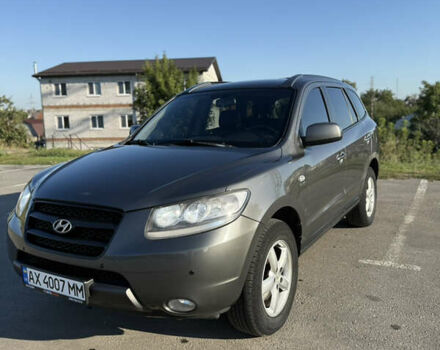 Сірий Хендай Санта Фе, об'ємом двигуна 2.2 л та пробігом 263 тис. км за 9900 $, фото 1 на Automoto.ua